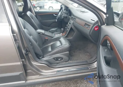 2010 Volvo Xc70 3.2 z USA, uszkodzony, nr VIN YV4960BZ3A1089489